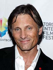 Viggo Mortensen, a little wet from signing autographs in the rain