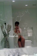 Rep denies Brown leaked Rihanna's nude pics