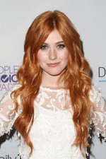 Katherine McNamara dishes on Shadowhunters: The Mortal Instruments