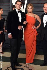 Henry Cavill is dating a teenager 