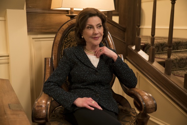Kelly Bishop as Emily Gilmore