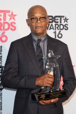 Samuel L. Jackson accepts Lifetime Achievement Award at BET Awards 