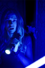 Horror film Lights Out feeds on your fear of the dark - review