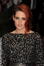 Kristen Stewart says relationship with Twilight co-star Robert Pattinson wasn't real life