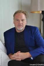Vincent D'Onofrio talks about the camaraderie in The Magnificent Seven