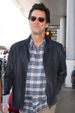 Jim Carrey hires private eyes to unearth 'dirt' on ex's family