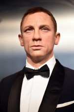 Daniel Craig changes his mind about leaving Bond