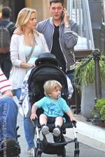 Michael Buble's son doing well after cancer treatment