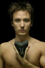 Sharkwater's Rob Stewart receives Senate 150 medal