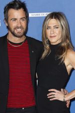 Justin Theroux found Brad Pitt's Post-its to Jennifer Aniston