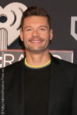 Kelly Ripa makes dig at Ryan Seacrest amid abuse allegations