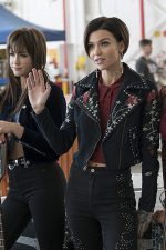 Pitch Perfect 3 - Exclusive clip "Evermoist & Saddle Up"