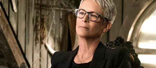 Jamie Lee Curtis slams cosmeceuticals for harming women